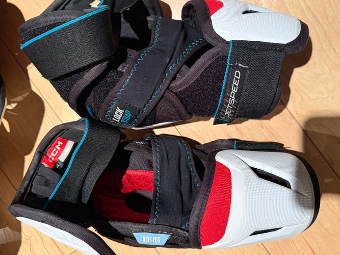 Senior Large CCM JetSpeed FT6 Pro Elbow Pads (Used)