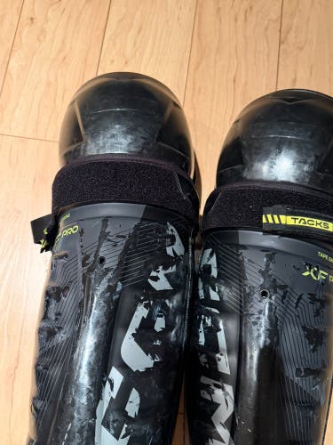 Senior CCM Tacks XF Pro 15" Shin Pads (Used)