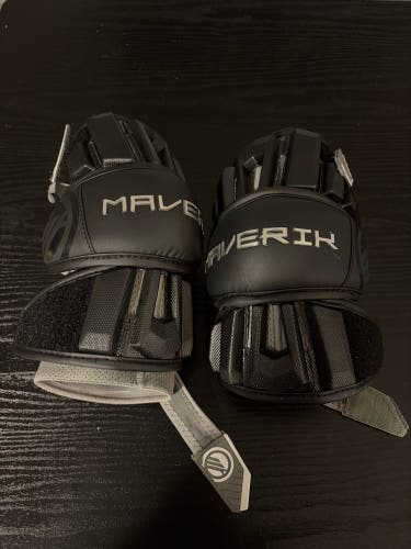 Large Adult Maverik Max Arm Pads (Used)