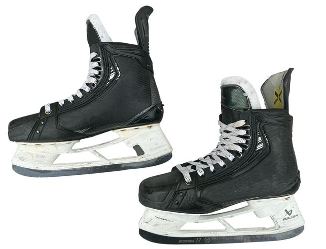 NHL Return Bauer Vapor Hyperlite 2 Pro Stock Size 9 Hockey Skates (Used) 22178