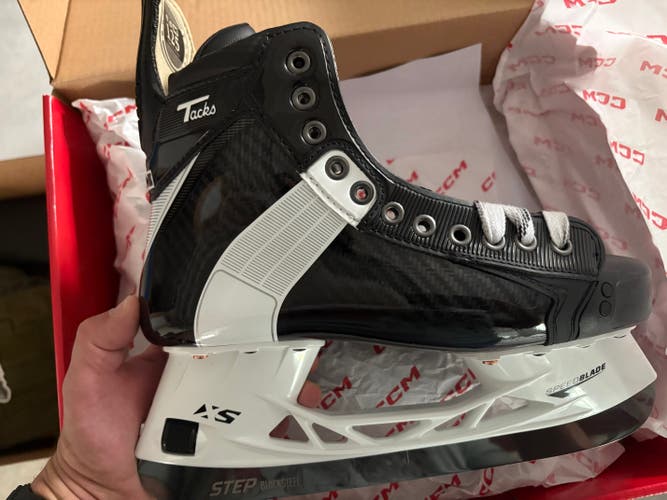 CCM Tacks XF 652 Pro Hockey Skates Regular Width Pro Stock 9 (New)