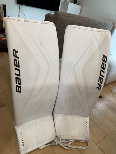 Small 2025 Bauer FlyLite Goalie Leg Pads (Used 3 times)