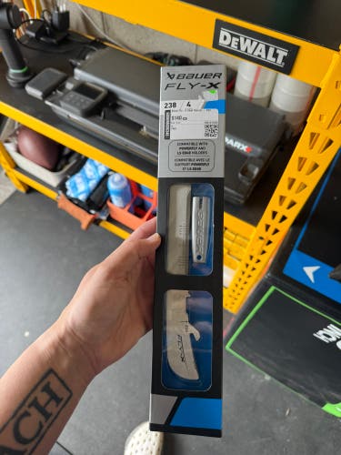 Bauer Fly X size 4 (238 MM) blades