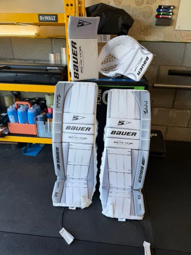 Bauer Reactor R5 Senior Regular Goalie Full Set