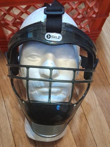 SKLZ girls softball mask one size face guard