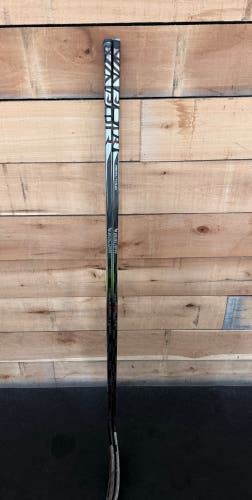 2x Bauer Vapor Hyperlite 2 BCHL Hockey Sticks – P90TM / 77 Flex | Left Hand | Pack of 2
