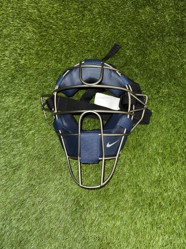 New Nike Titanium Catcher Mask Navy