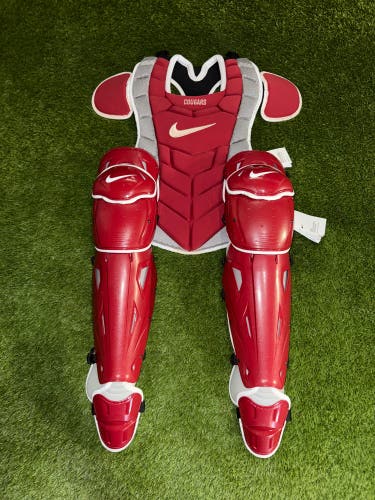 New Nike Diamond Elite Catcher’s Gear Set Red/Grey 17” Houston Cougars Issued
