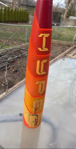 2025 Easton Hype Fire Composite USSSA Certified Bat (-5) 27 oz 32" (Used)