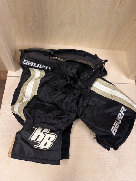 Bauer HoneyBaked Detroit AAA Player-Issued Hockey Pants – Black/Gold | Size Medium