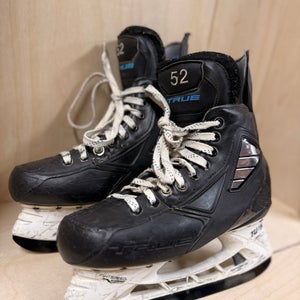 TRUE Pro Stock Custom Ice Hockey Skates – Size 6 | With Step Blacksteel