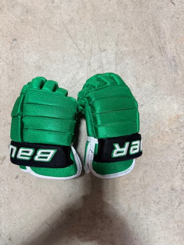 Bauer 4 Roll Gloves 11" Pro Stock (Used)