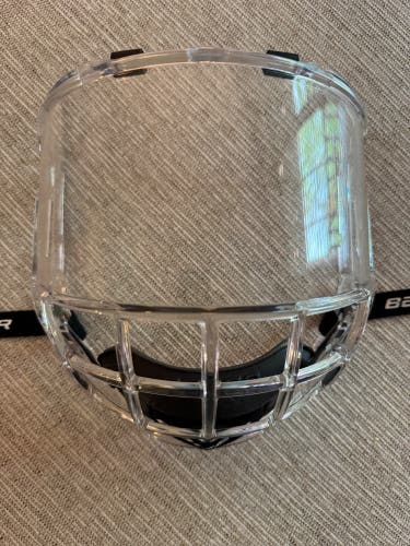 Large Bauer Concept 3 Full Shield Shield (Used)
