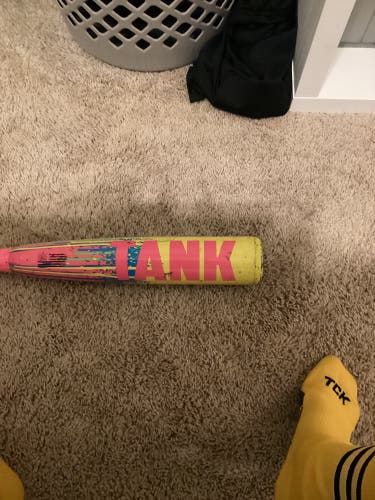 2025 Tank Composite USSSA Certified Bat (-8) 20 oz 30" (Used)
