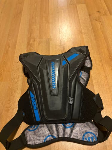 Small / Medium Adult Warrior Evo Shoulder Pads (Used)