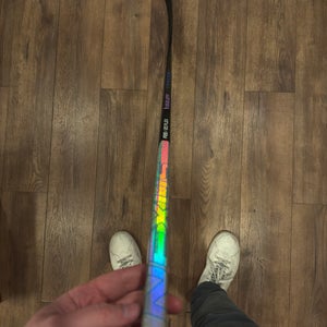 Youth Bauer Nexus Tracer Right Handed Hockey Stick P28 Less Than 30 Flex (Used)