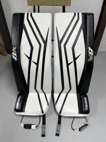 33" 2025 Brian's Iconik X Goalie Leg Pads (Used)