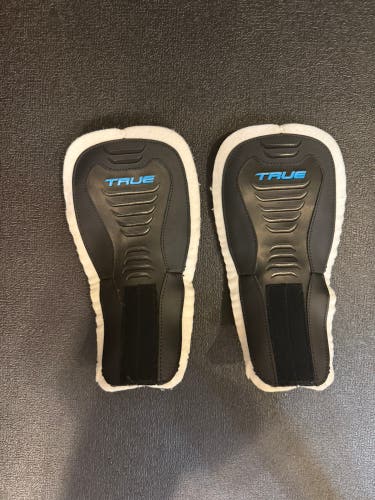 Black True Pro Custom TF Felt Hockey Skates Tongue Pro Stock 9 (New)