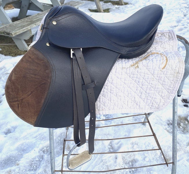Used 16" Havana brown AP English saddle w/fittings, pad, M tree