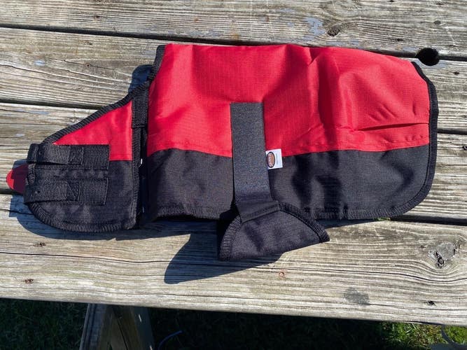 26" - 30" Showman red 600 D waterproof small foal / dog blanket