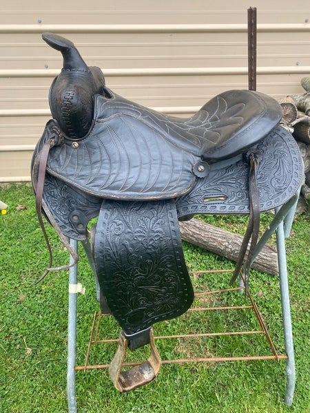 Used 15" Big W/Western Saddlery black round skirt saddle US made