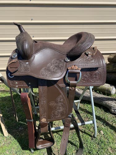 16"  King Series Jacksonville Western trail/pleasure saddle dark oil leather