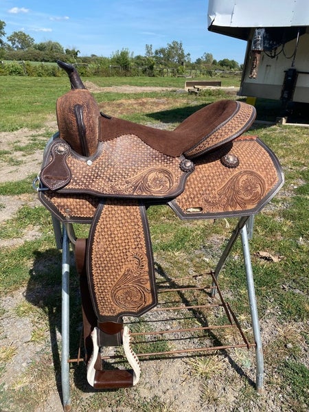 16" Western trail/pleasure saddle w/basket tooled two-tone leather