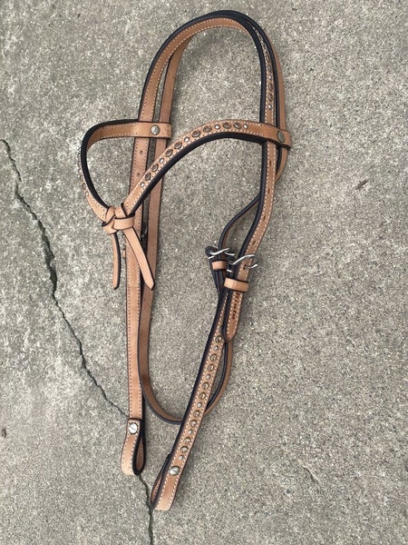 Riata lt oil Western Futurity brow headstall w/champage crystals, silver spots