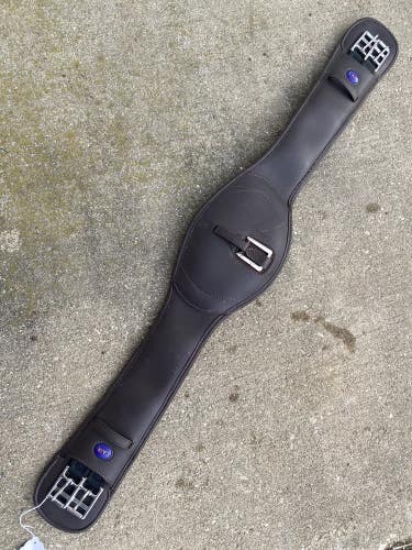 38" Wintec Anatomic girth lightly used