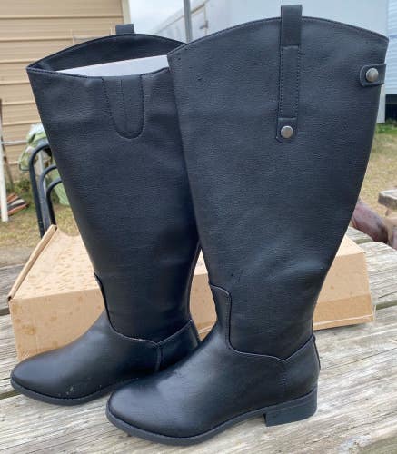 Women's black 7.5 wide calf Amazon Essentials Volt faux leather tall boots