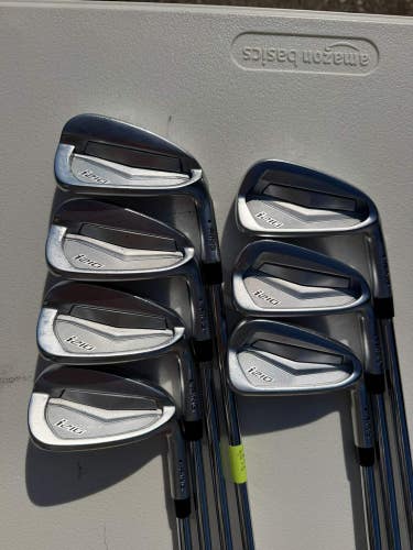 Ping i210 Iron Set 4-PW Black Dot AWT 2.0 Stiff Flex -1/4 NICE