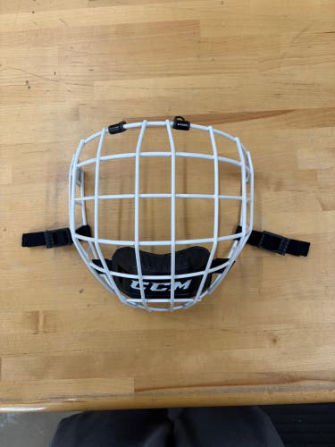 Small CCM FM580 WHITE Cage