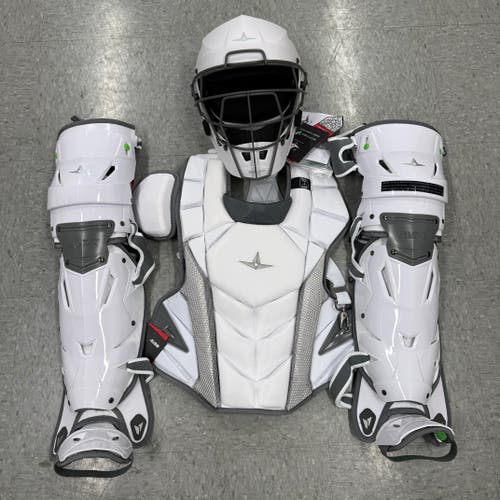White All Star MVP Pro Catcher's Set Intermediate Ages 12-16 (Used)