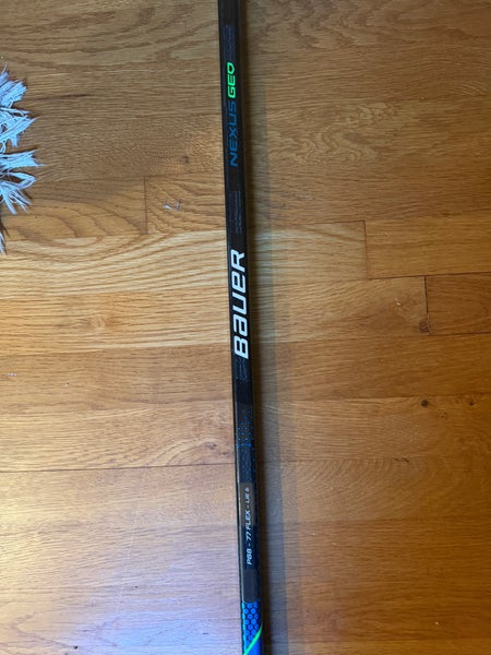 Senior Bauer Nexus Geo Hockey Stick Right Handed P88 77 Flex (Used)