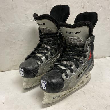 Used Bauer VAPOR X20 Junior Hockey Skate White/Black/Red Junior 01 11855-S000202756