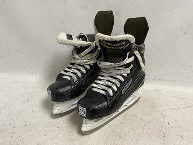 Used Bauer SUPREME M1 Intermediate Hockey Skate White/Black/Yellow Intermediate 5.5 11855-S000202902