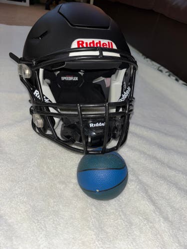 Large Riddell SpeedFlex Helmet (New)