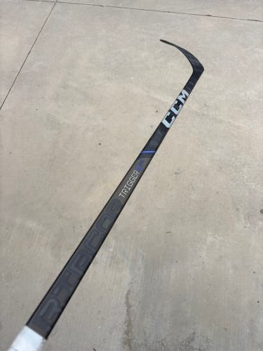 Senior CCM Ribcor Trigger 9 Pro Right Handed Hockey Stick P92 95 Flex (Used)