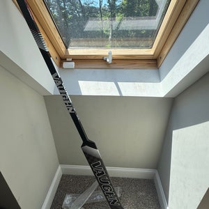 Vaughn Pro Carbon Goalie Stick