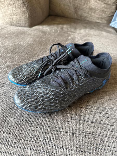 Under Armour Magnetico Elite 5 FG Sz 9.5 | SidelineSwap  display picture 1