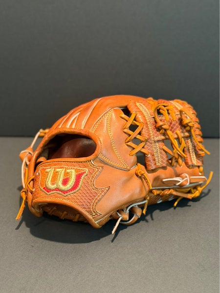 Rare Japanese Wilson Staff 5W model RH Infield Baseball Glove 11.75" (Used)