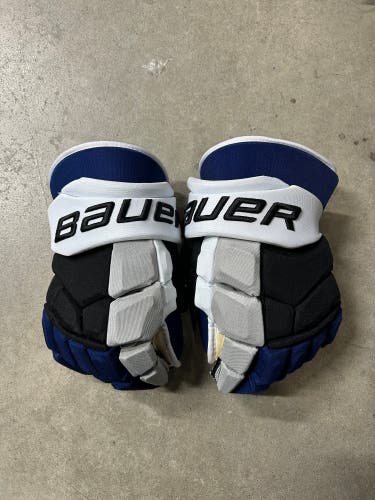 14” Bauer Supreme Ultrasonic Gloves Tampa Bay Lightning Pro Stock (New) NHL