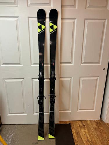 Fischer 170 cm Racing RC4 GS Skis With Bindings (Used)