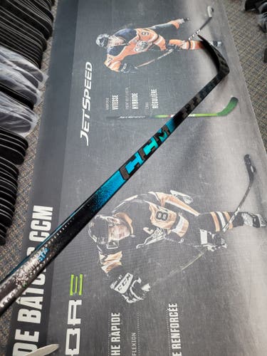 P29 | 85 Flex Senior CCM Ribcor Trigger 10 Pro Right Handed Hockey Stick Pro Stock (Used)