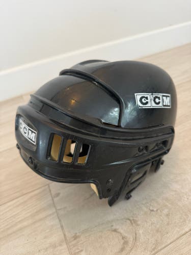 CCM HT2 Hockey Player Helmet
