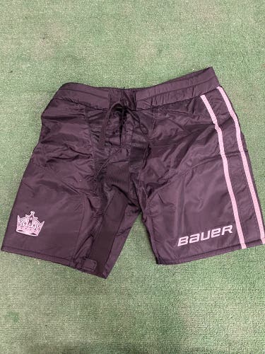 Bauer Pant Shell | LA kings | Senior sized Large (Used)