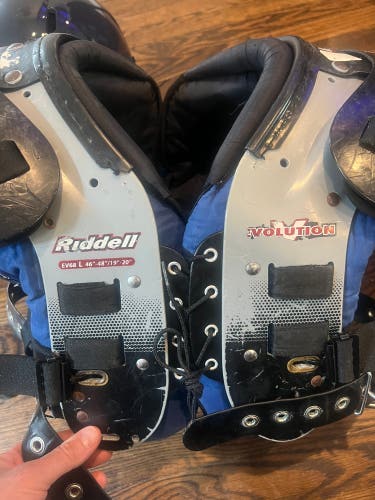 Large Adult Riddell Evolution Shoulder Pads (Used)