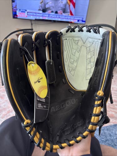 Wilson A2000 LH Softball Glove 12.5" (New)