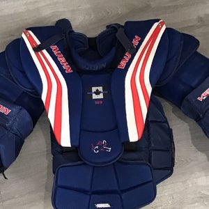 Used Blue Vaughn Ventus SLR Pro Carbon Large Chest Protector