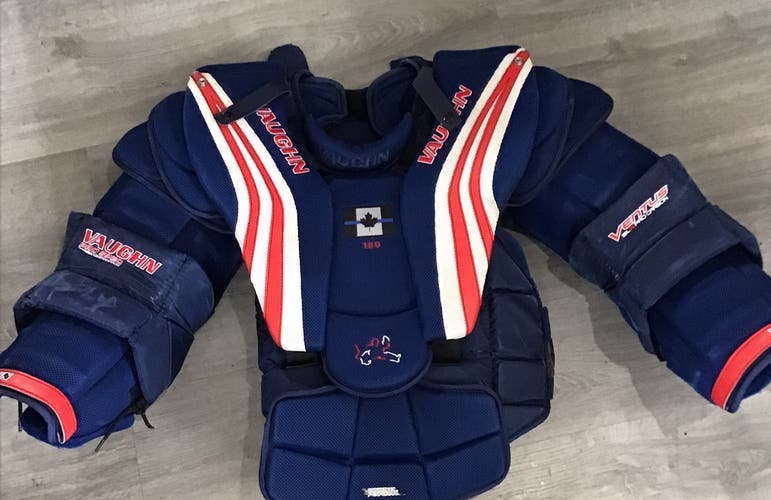 Used Blue Vaughn Ventus SLR Pro Carbon Large Chest Protector